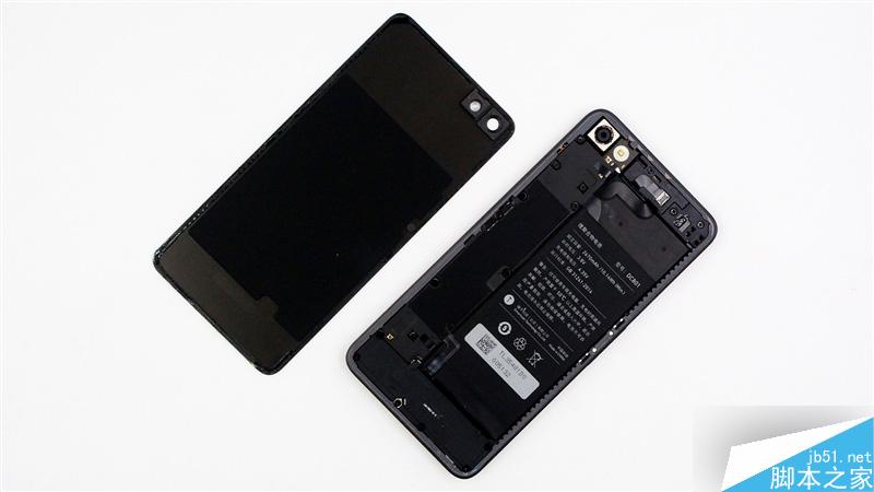 2499元做工如何?锤子T2真机拆解 值!