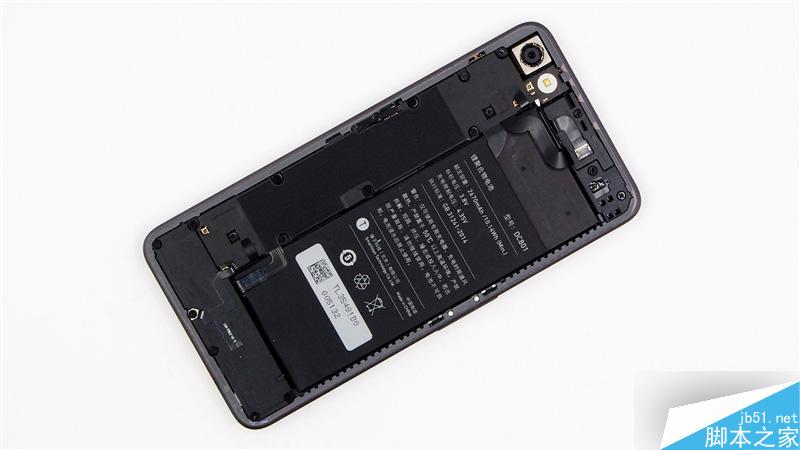 2499元做工如何?锤子T2真机拆解 值!