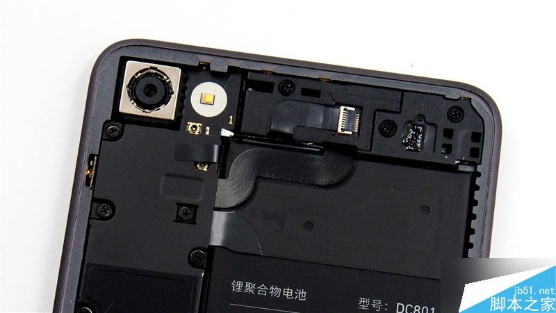 2499元做工如何?锤子T2真机拆解 值!