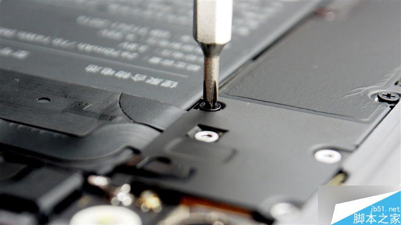 2499元做工如何?锤子T2真机拆解 值!