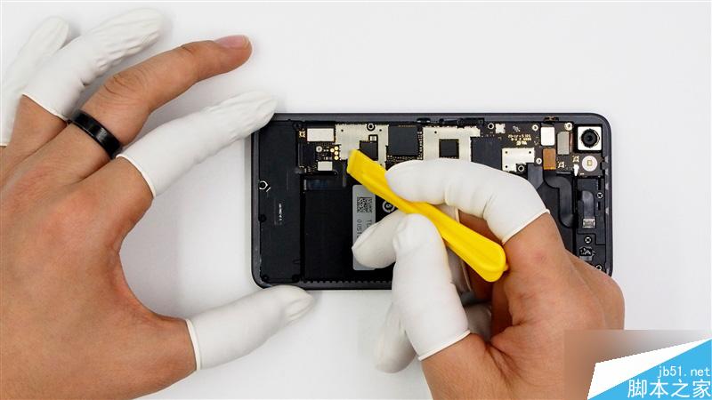 2499元做工如何?锤子T2真机拆解 值!