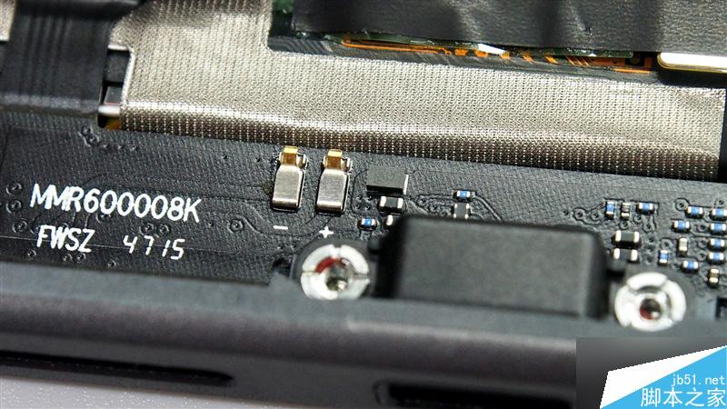 2499元做工如何?锤子T2真机拆解 值!