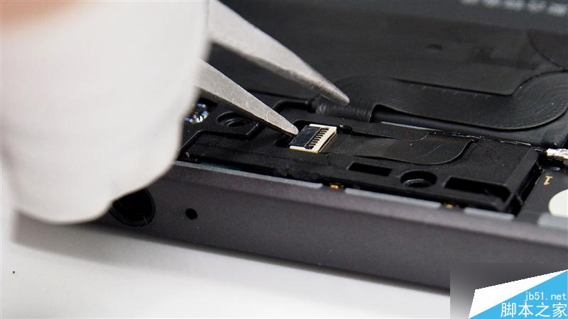 2499元做工如何?锤子T2真机拆解 值!