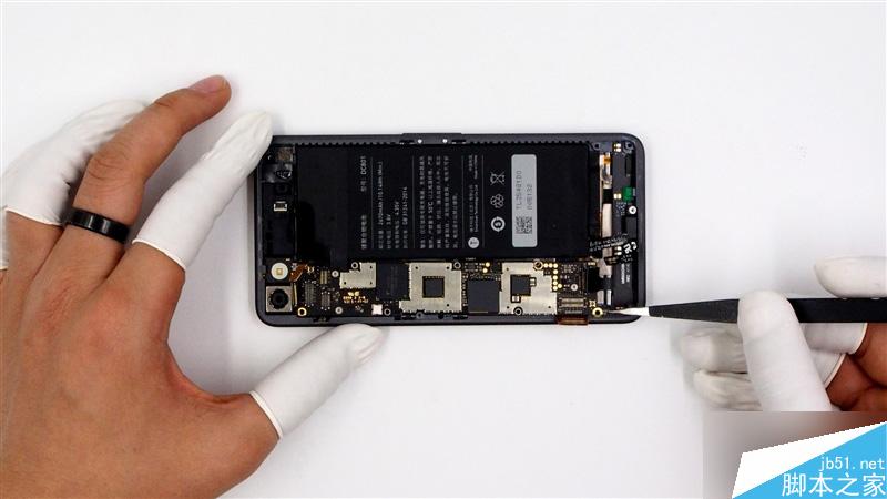 2499元做工如何?锤子T2真机拆解 值!