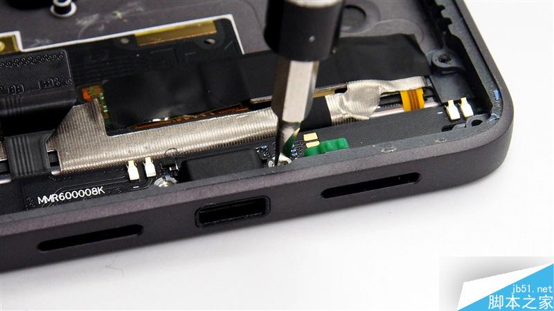 2499元做工如何?锤子T2真机拆解 值!