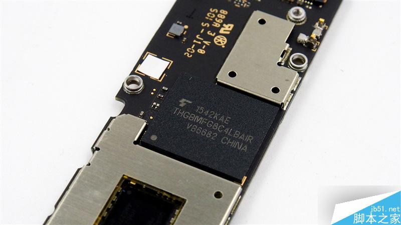 2499元做工如何?锤子T2真机拆解 值!