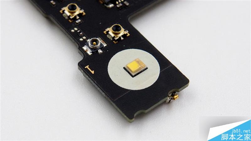 2499元做工如何?锤子T2真机拆解 值!