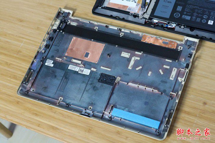 戴尔Vostro 14 5000怎么样?戴尔Vostro 14 5000笔记本详细拆机图文评测
