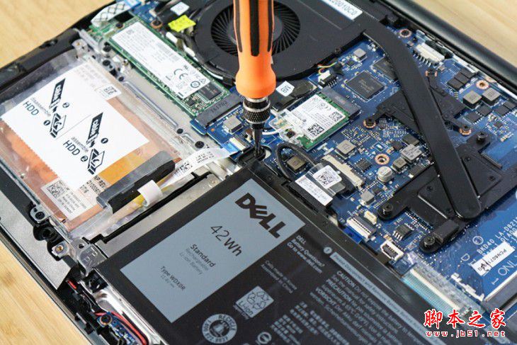 戴尔Vostro 14 5000怎么样?戴尔Vostro 14 5000笔记本详细拆机图文评测