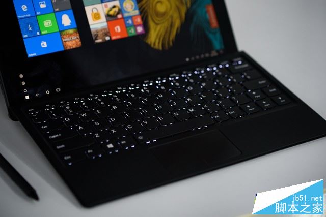 联想MIIX 5 Plus怎么样?联想MIIX 5 Plus高性能二合一PC全面评测图解
