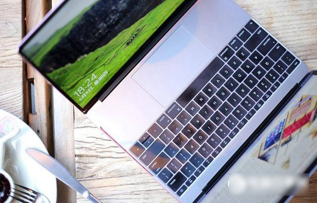 华为MateBook X和苹果MacBook哪个好 谁更值得买?