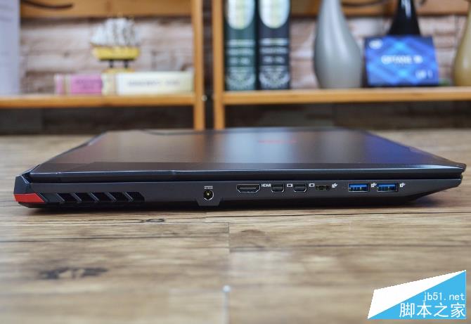 专业的电竞级别游戏本 吾空S17 Pro-8U评测