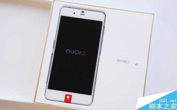 努比亚布拉格S开箱图赏