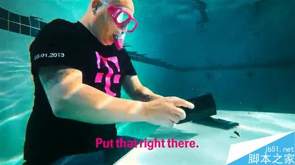 IP68防水逆天！三星Galaxy 7水下开箱：惊呆了