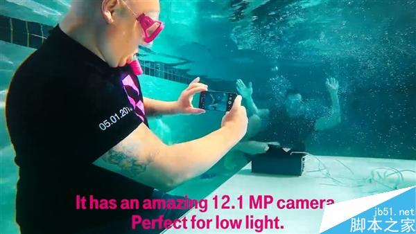 IP68防水逆天！三星Galaxy 7水下开箱：惊呆了