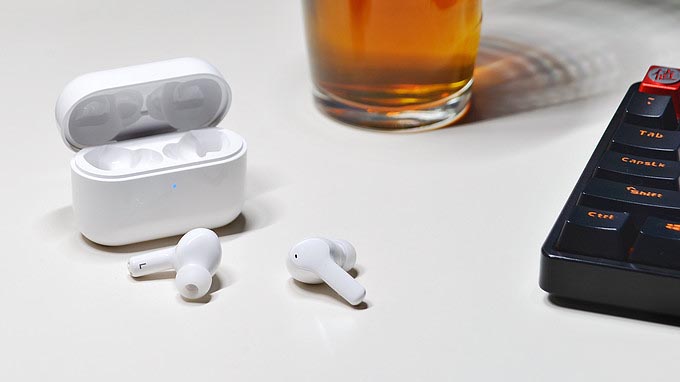 开盒即连,佩戴舒适。体验Earbuds X1真无线蓝牙耳机