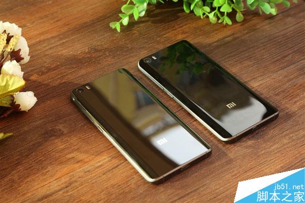小米5陶瓷vs.玻璃真机对比图赏：差别这么大！