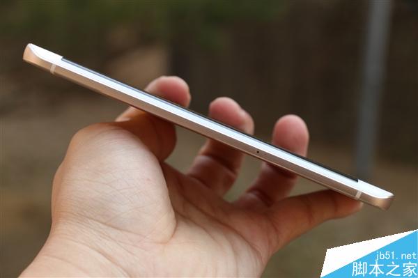 vivo Xplay5真机开箱图赏：最帅国产手机！