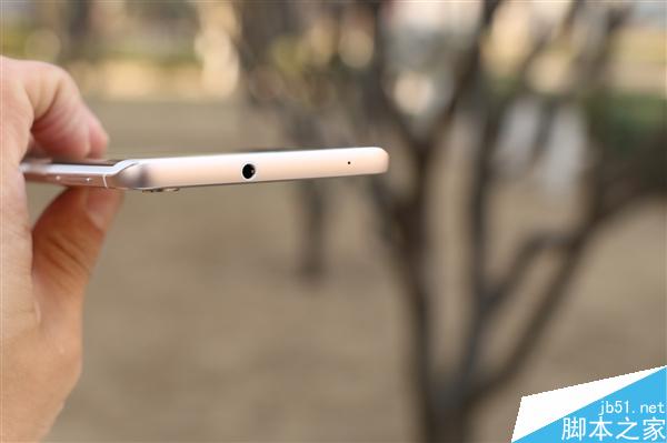 vivo Xplay5真机开箱图赏：最帅国产手机！