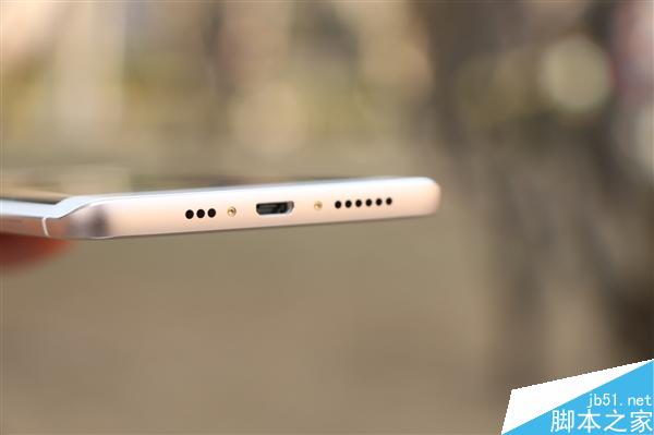 vivo Xplay5真机开箱图赏：最帅国产手机！