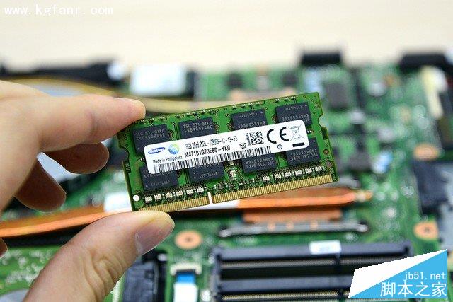 惠普WASD暗影精灵拆电池、内存、硬盘