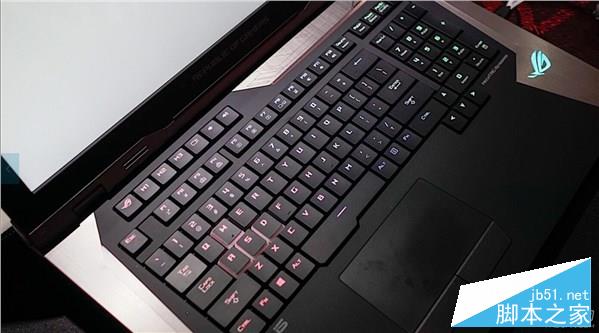 根本停不下来!华硕推出地球最强笔记本ROG GX800
