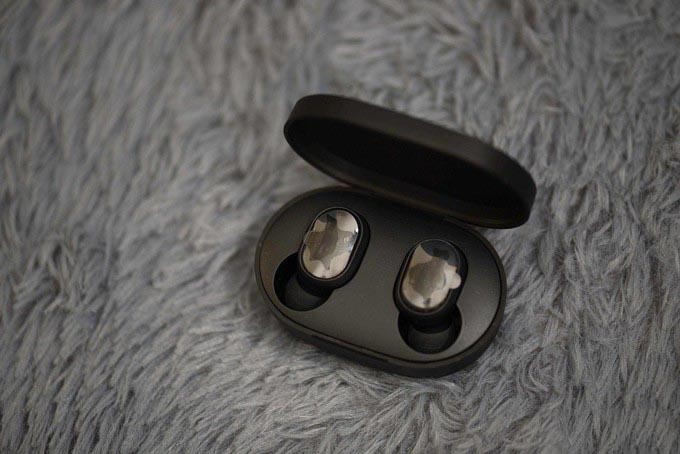 真香时刻&middot;性价比大旗&mdash;&mdash;红米AirDots2 TWS真无线耳机体验测评