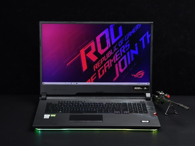 ROG与BMW能擦出怎么样的火花? ROG枪神4 Plus评测