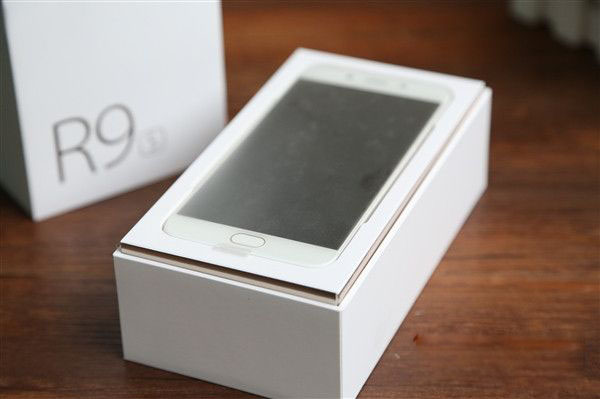 OPPO R9s配置怎么样 OPPO R9s参数详情