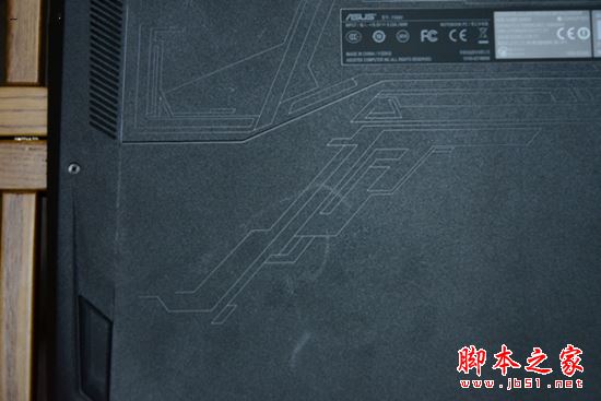 华硕飞行堡垒FX60VM值得买吗?华硕飞行堡垒FX60VM游戏本详细评测图解