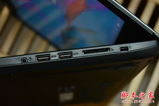 华硕飞行堡垒FX60VM值得买吗?华硕飞行堡垒FX60VM游戏本详细评测图解