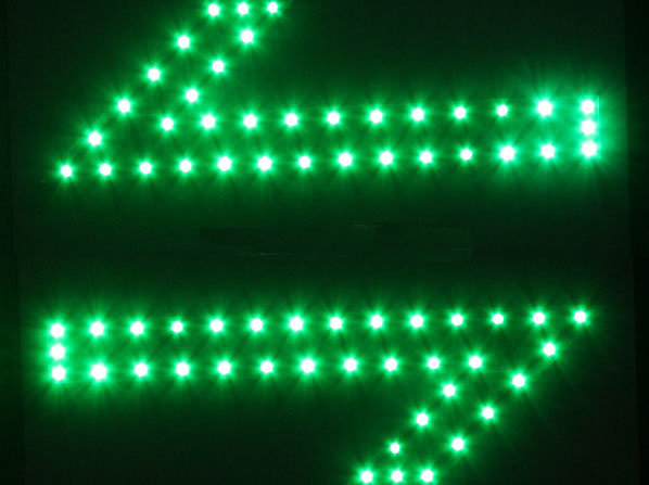 双向箭头、斜箭头符号怎么打