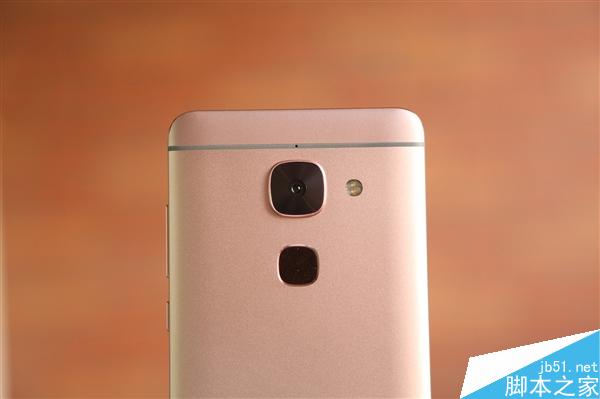 6GB机皇！乐Max 2真机图赏