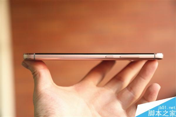 6GB机皇！乐Max 2真机图赏