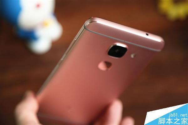 6GB机皇！乐Max 2真机图赏