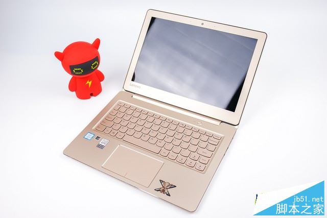 联想小新Air 12值得买吗?联想小新Air 12云笔记本全面深度评测图解