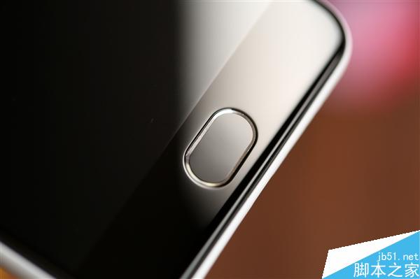 白、蓝、灰喜欢哪个？魅蓝3真机对比图赏