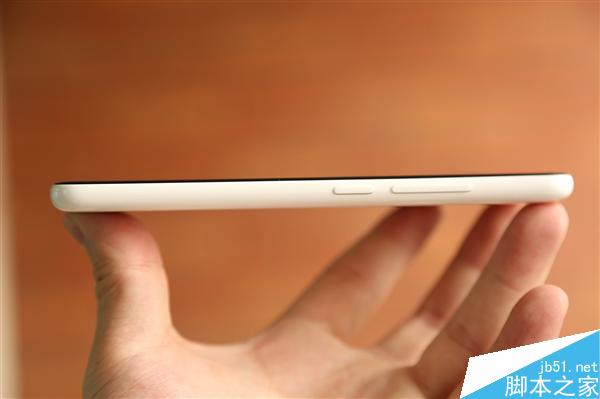 白、蓝、灰喜欢哪个？魅蓝3真机对比图赏