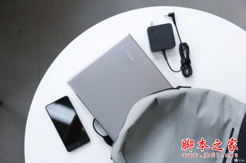 联想小新潮7000值得买吗?2017新款联想小新潮7000上手体验评测图解