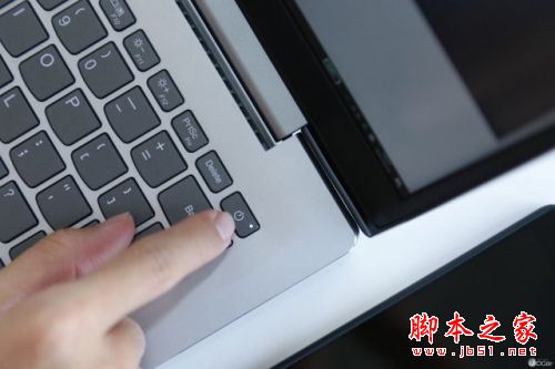 联想小新潮7000值得买吗?2017新款联想小新潮7000上手体验评测图解