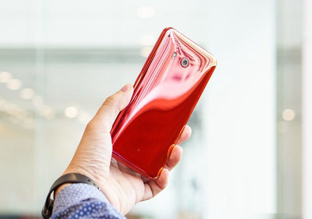 HTC U11怎么样？HTC U11配置参数与真机图赏