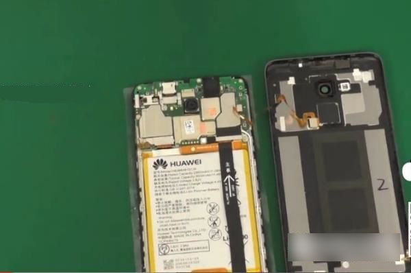 荣耀5C后盖怎么打开 荣耀5C后盖打开方法