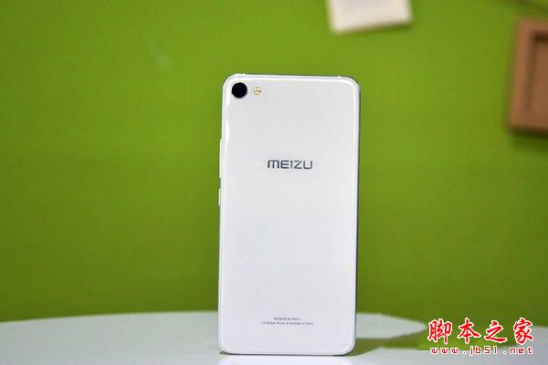 魅蓝X和魅蓝U20哪个好看?外观对比