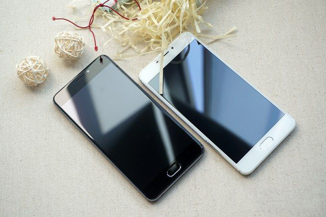魅蓝Note5白色还是黑色好看?魅蓝Note5月光银与星空灰对比图赏