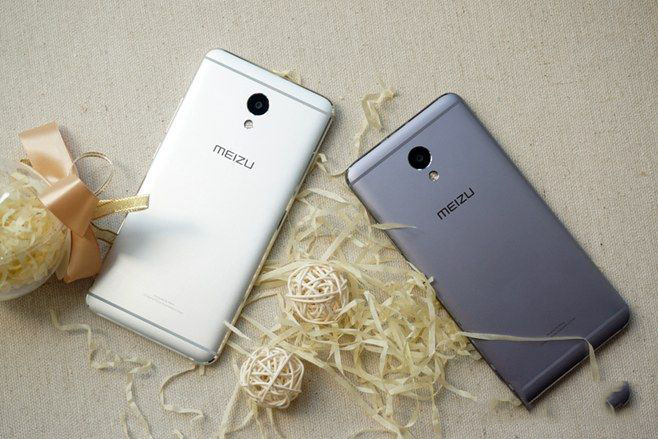 魅蓝Note5白色还是黑色好看?魅蓝Note5月光银与星空灰对比图赏