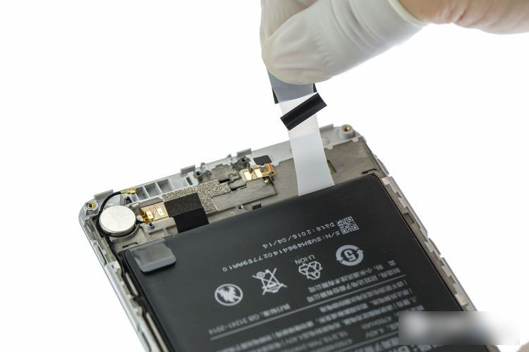 小米Max可以换电池吗 小米Max更换电池教程