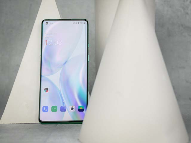 一加 8 Pro评测：2K+120Hz 屏幕机皇&ldquo;压轴&rdquo;登场  