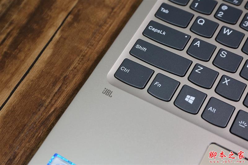 轻薄与性能兼具!联想ideapad 720S笔记本评测:这跑分我服了