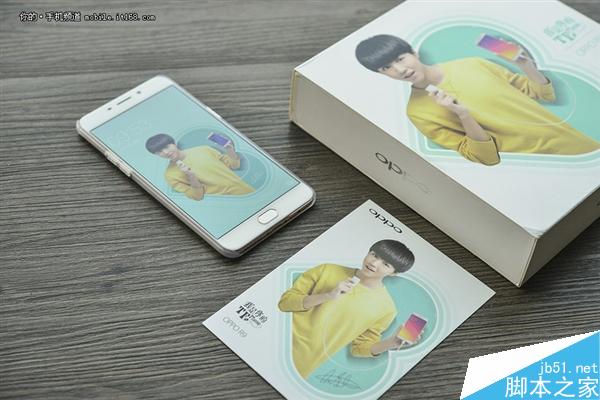 2799元 TFBoys手机TFphone真机图赏!