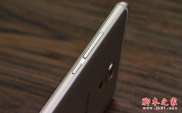 魅族Pro6 Plus和魅蓝X哪个值得买?魅族Pro6 Plus与魅蓝X全面区别对比详细评测图解